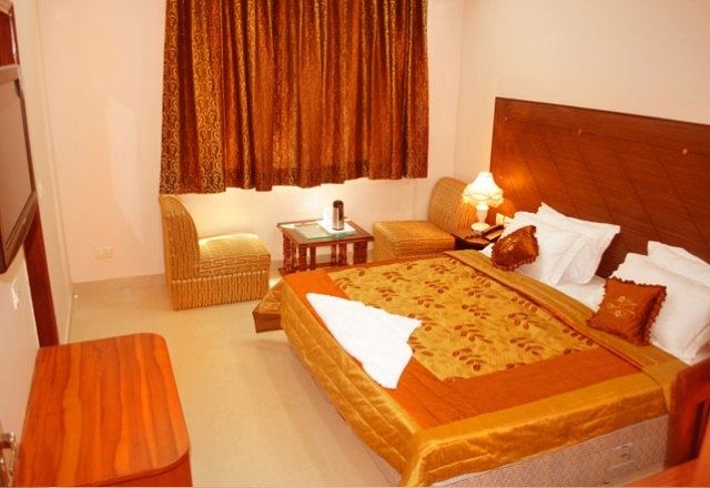Hotel Kyron Delhi Zewnętrze zdjęcie