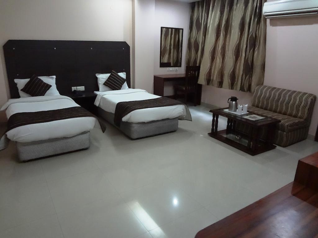 Hotel Kyron Delhi Pokój zdjęcie