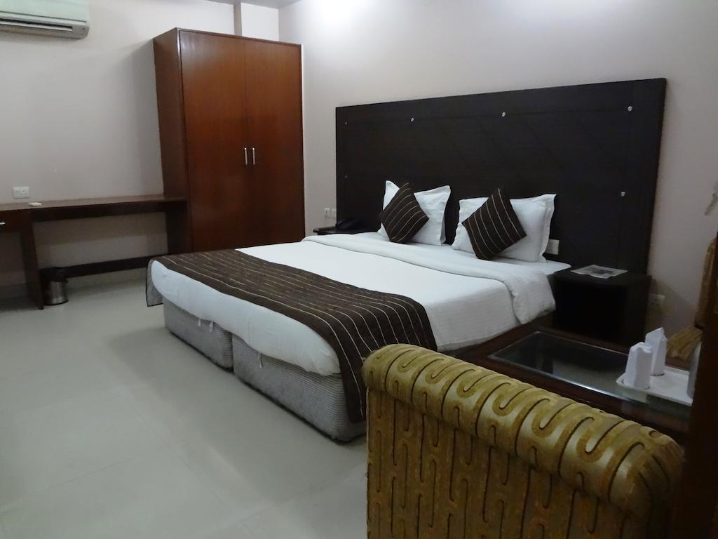Hotel Kyron Delhi Pokój zdjęcie