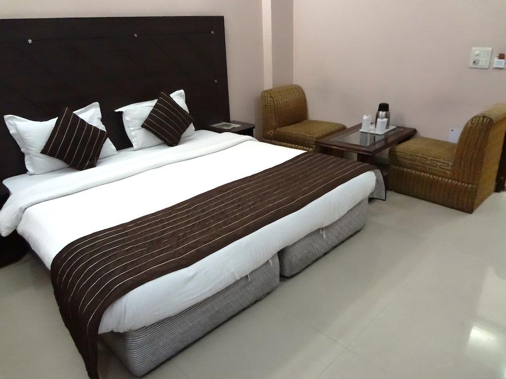 Hotel Kyron Delhi Pokój zdjęcie