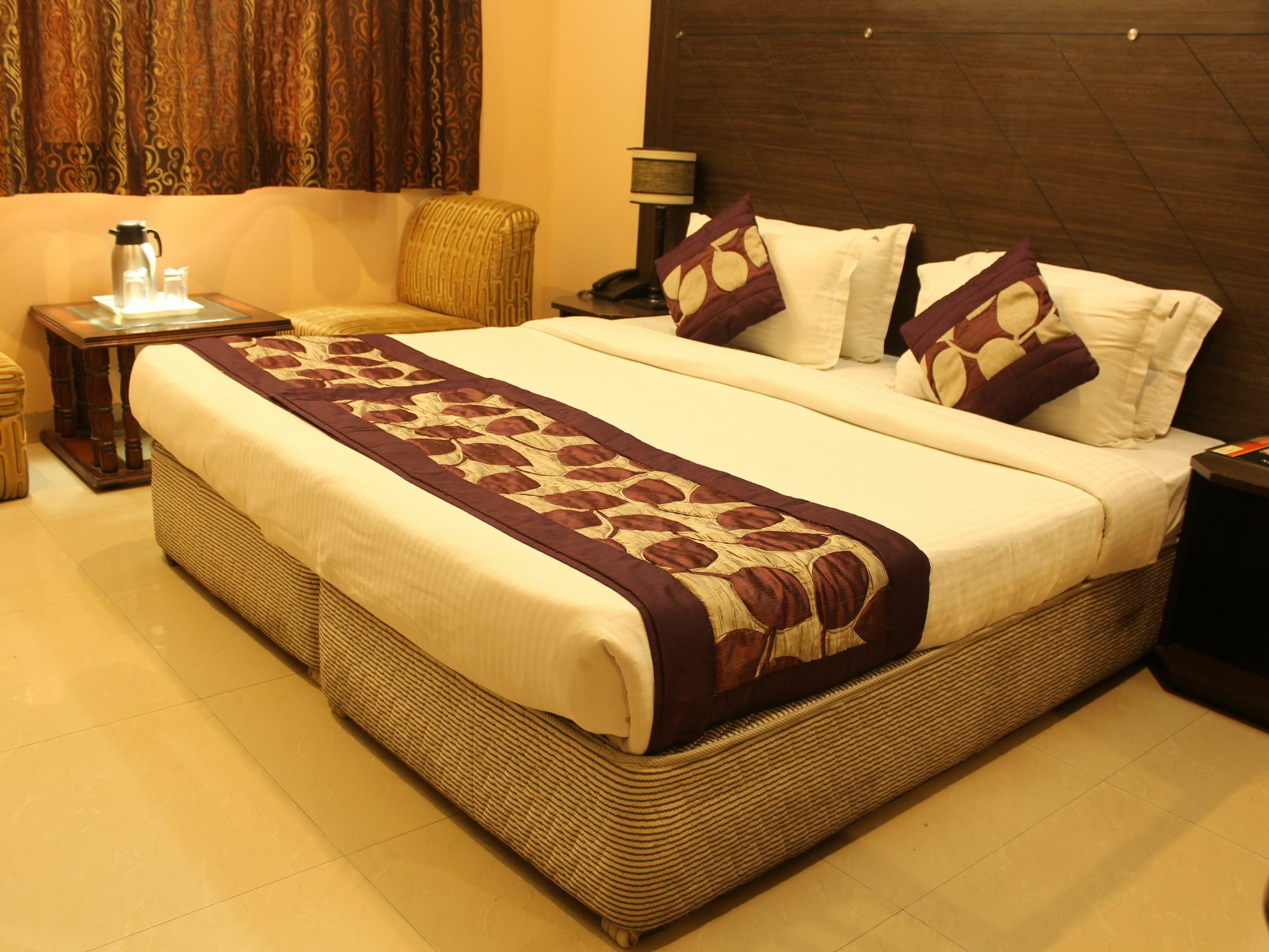 Hotel Kyron Delhi Zewnętrze zdjęcie